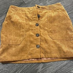 Corduroy skirt. Size small